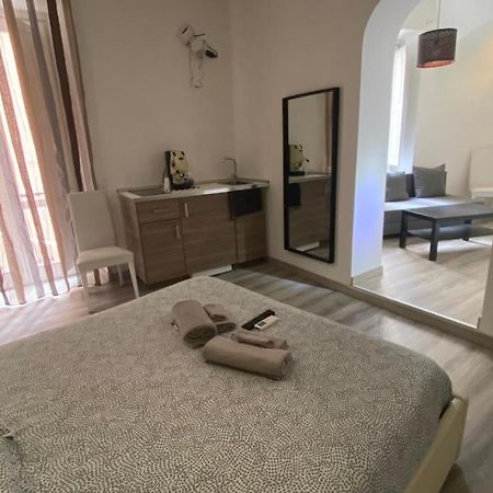 ساليرنو Petros Room Camere المظهر الخارجي الصورة