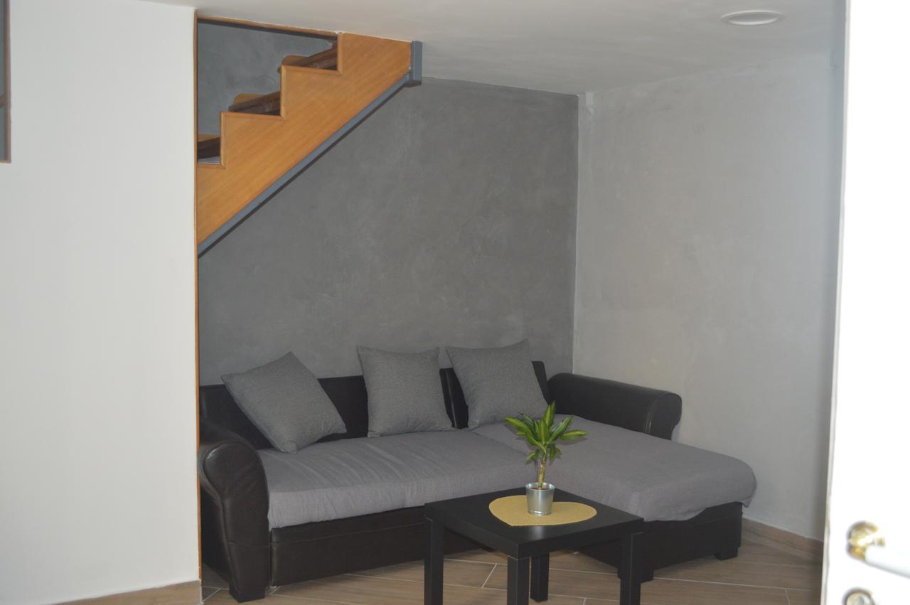 ساليرنو Petros Room Camere المظهر الخارجي الصورة
