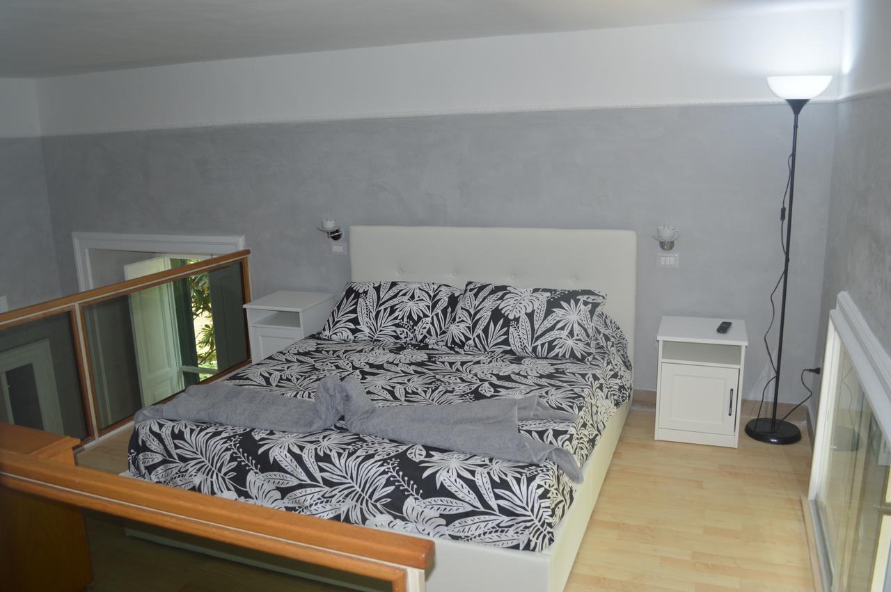 ساليرنو Petros Room Camere المظهر الخارجي الصورة